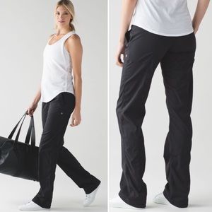 Lululemon Dance Studio Pant (Regular) *unlined 32"
Black